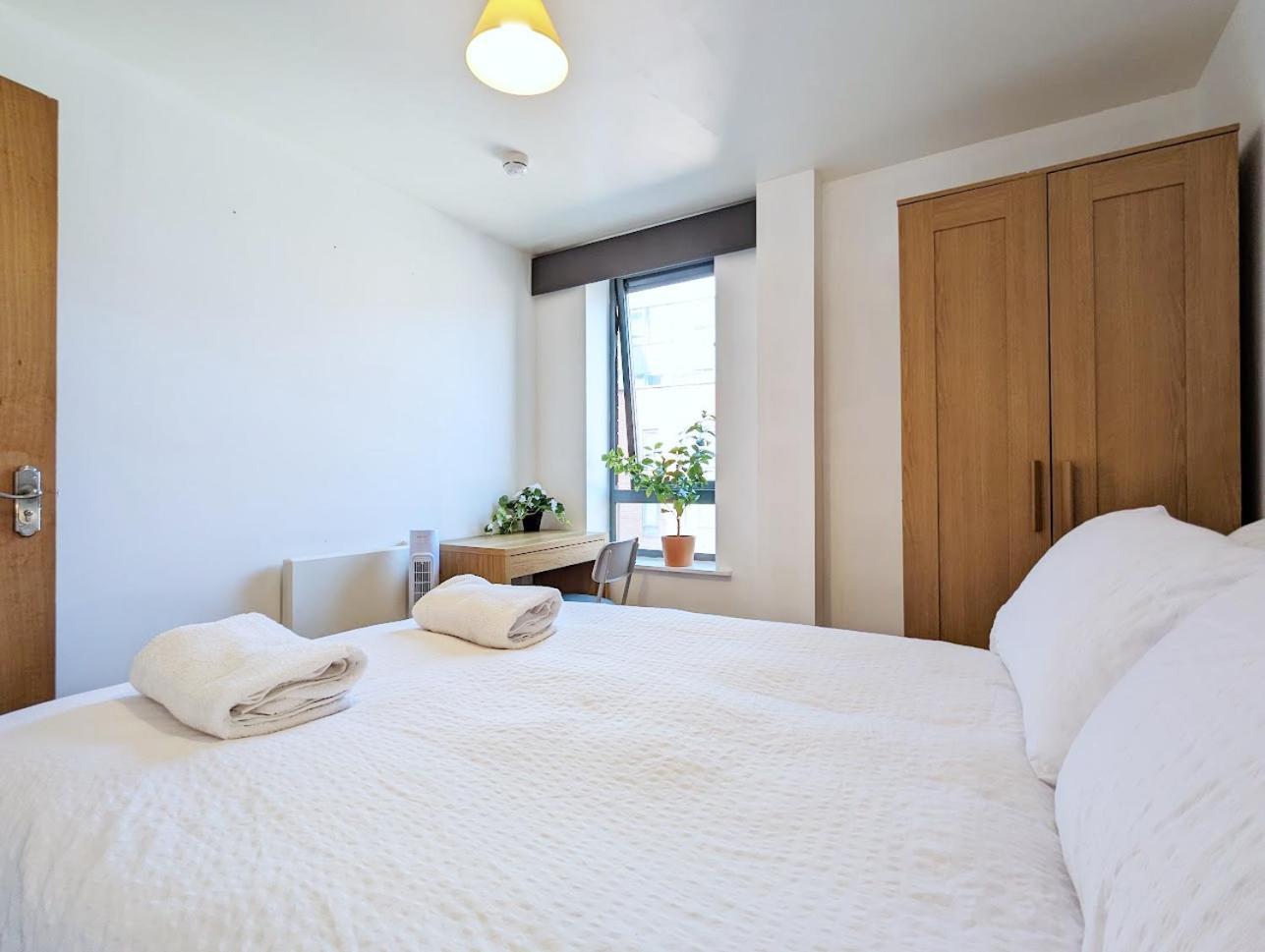 Guest Room In City Centre Near Key Attractions ليفربول المظهر الخارجي الصورة