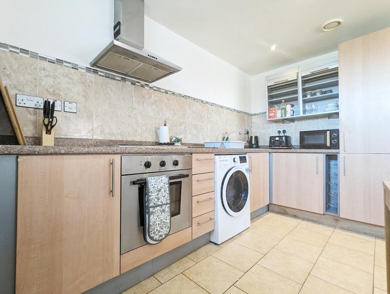 Guest Room In City Centre Near Key Attractions ليفربول المظهر الخارجي الصورة